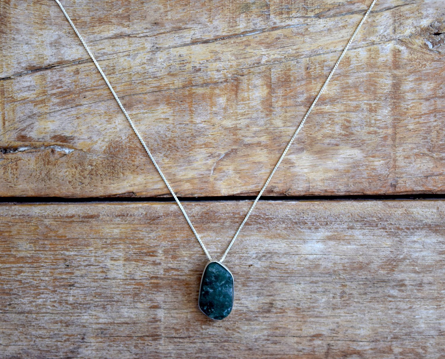 Alter Raw Necklace - Green Quartz - Alke