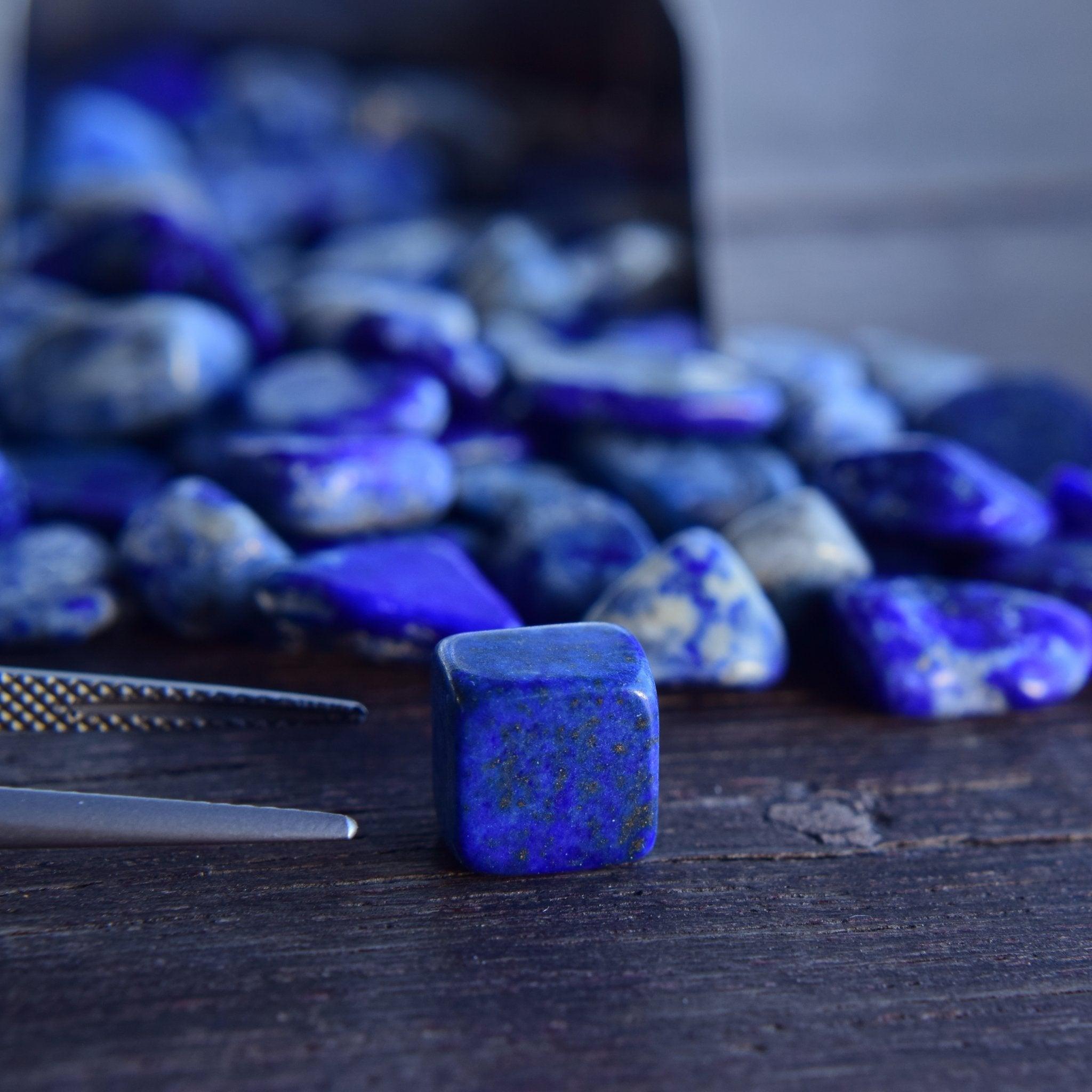 Lápis-Lazúli: história e encantos de um tesouro azul. - Alke