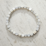 Pulseira Madrepérola Cubo (4mm)