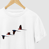 Camiseta Araras Vermelhas
