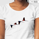 Camiseta Araras Vermelhas | Algodão Peruano |