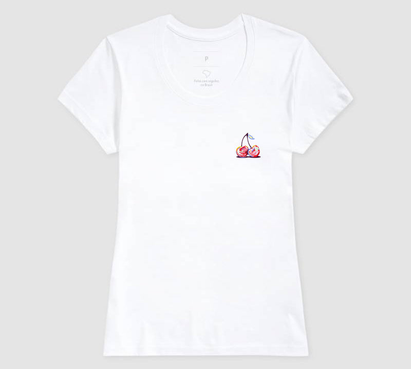 Camiseta Cherries In The Snow