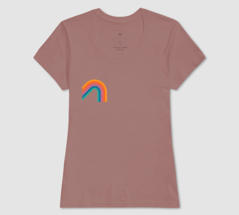 Camiseta Além do Arco-Íris